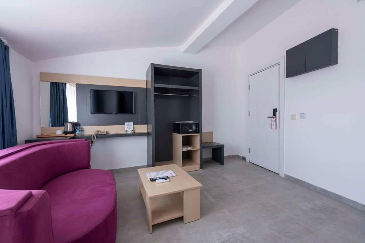 Royal Towers Lara Hotel Kemeragzi Kültér fotó